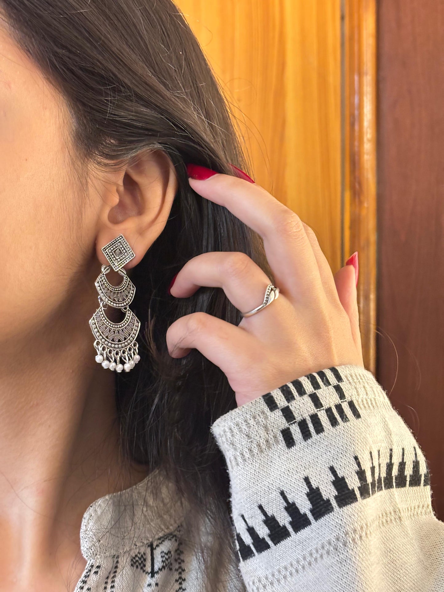 25-Piece Luxury Gift Hamper – “A Perfect Surprise for Her"